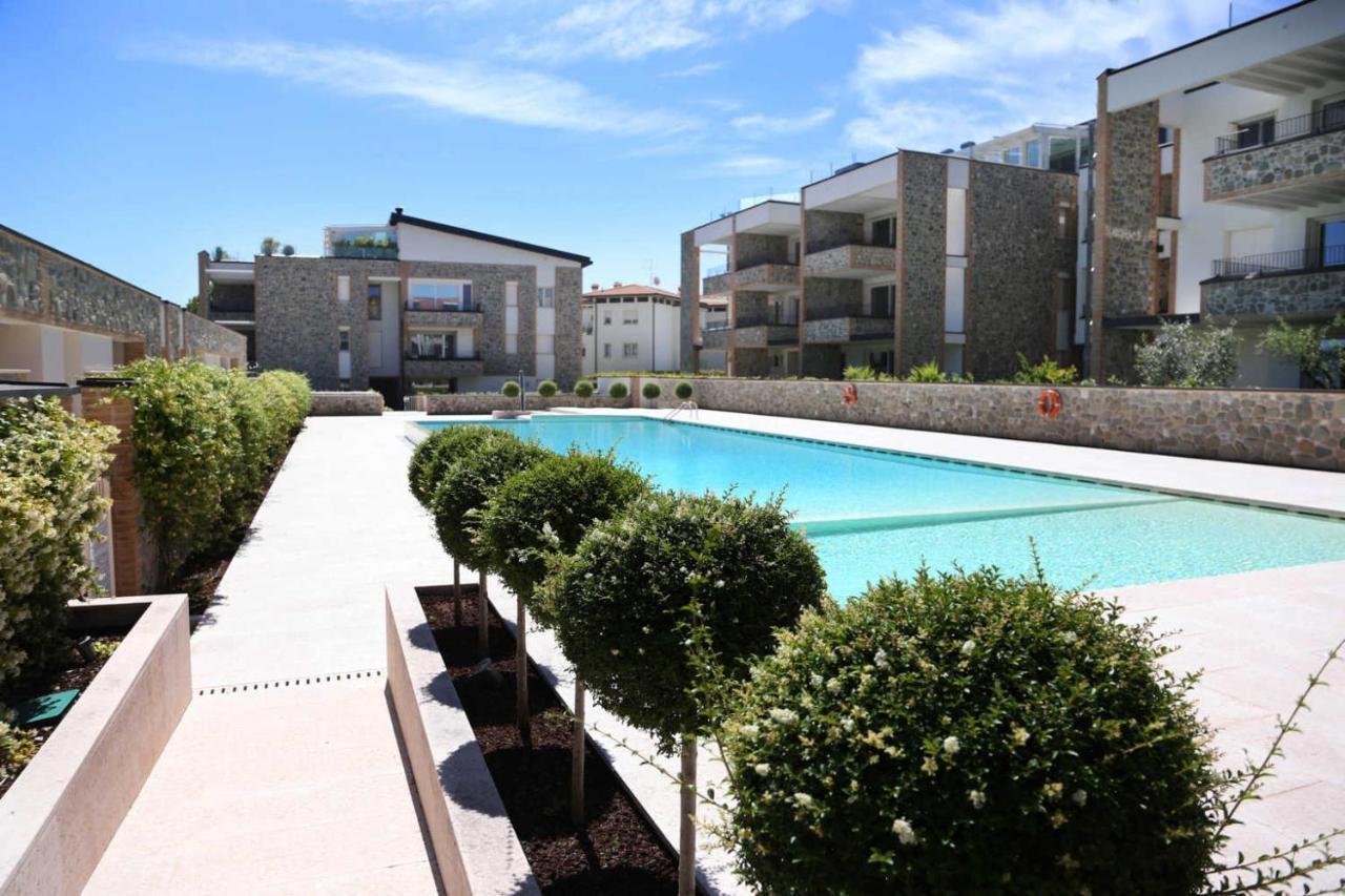 Warda B11 Apartment Desenzano del Garda Eksteriør bilde