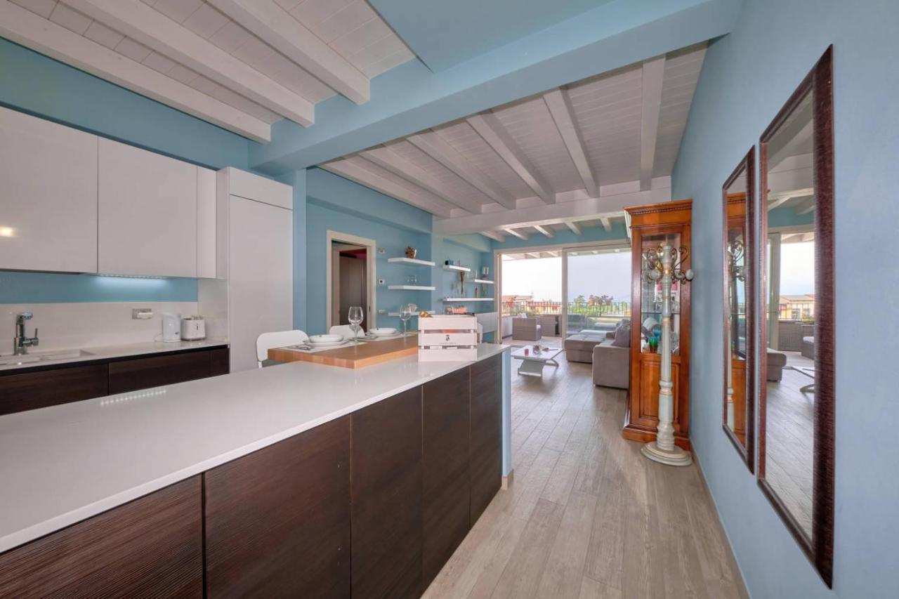 Warda B11 Apartment Desenzano del Garda Eksteriør bilde
