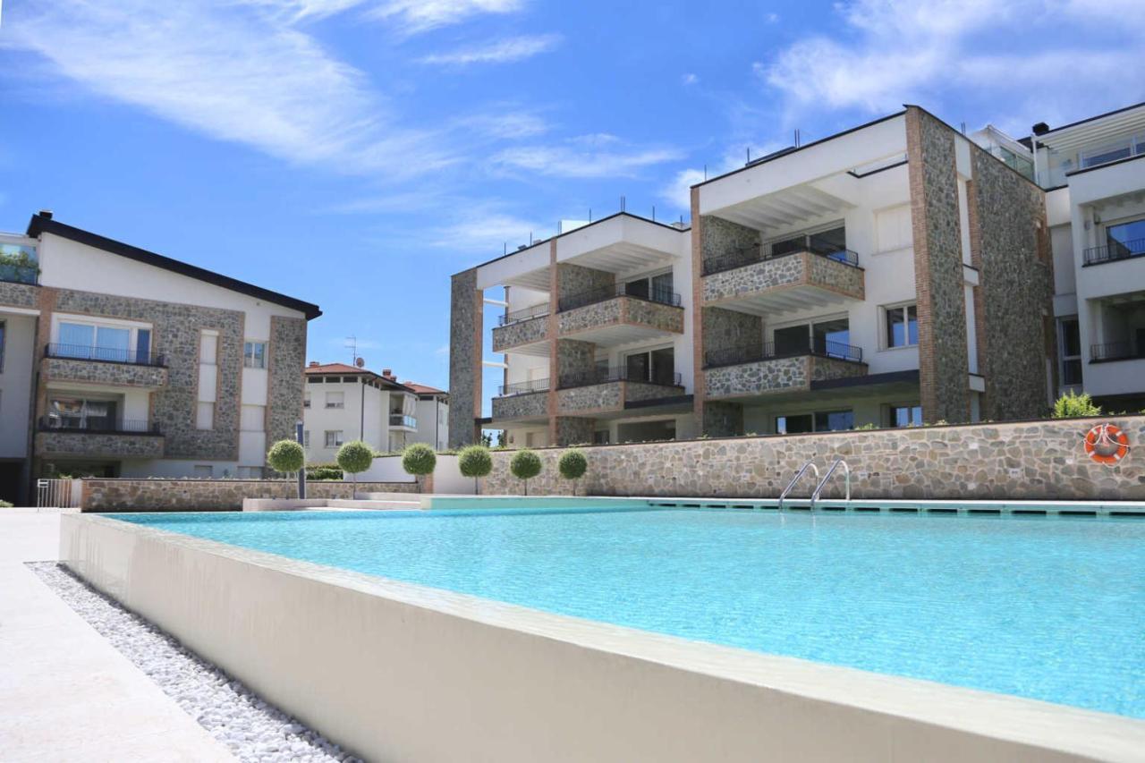 Warda B11 Apartment Desenzano del Garda Eksteriør bilde