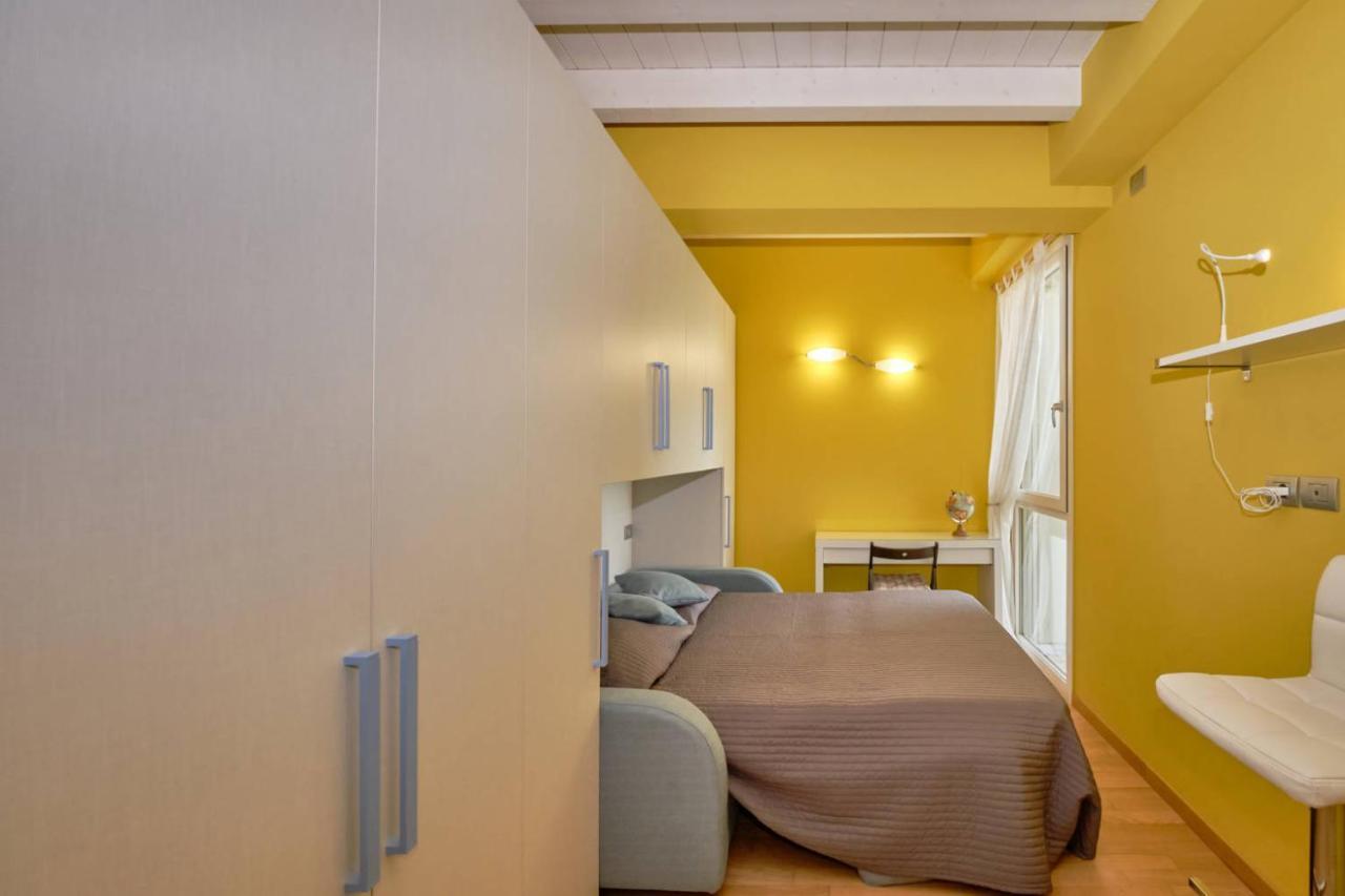 Warda B11 Apartment Desenzano del Garda Eksteriør bilde