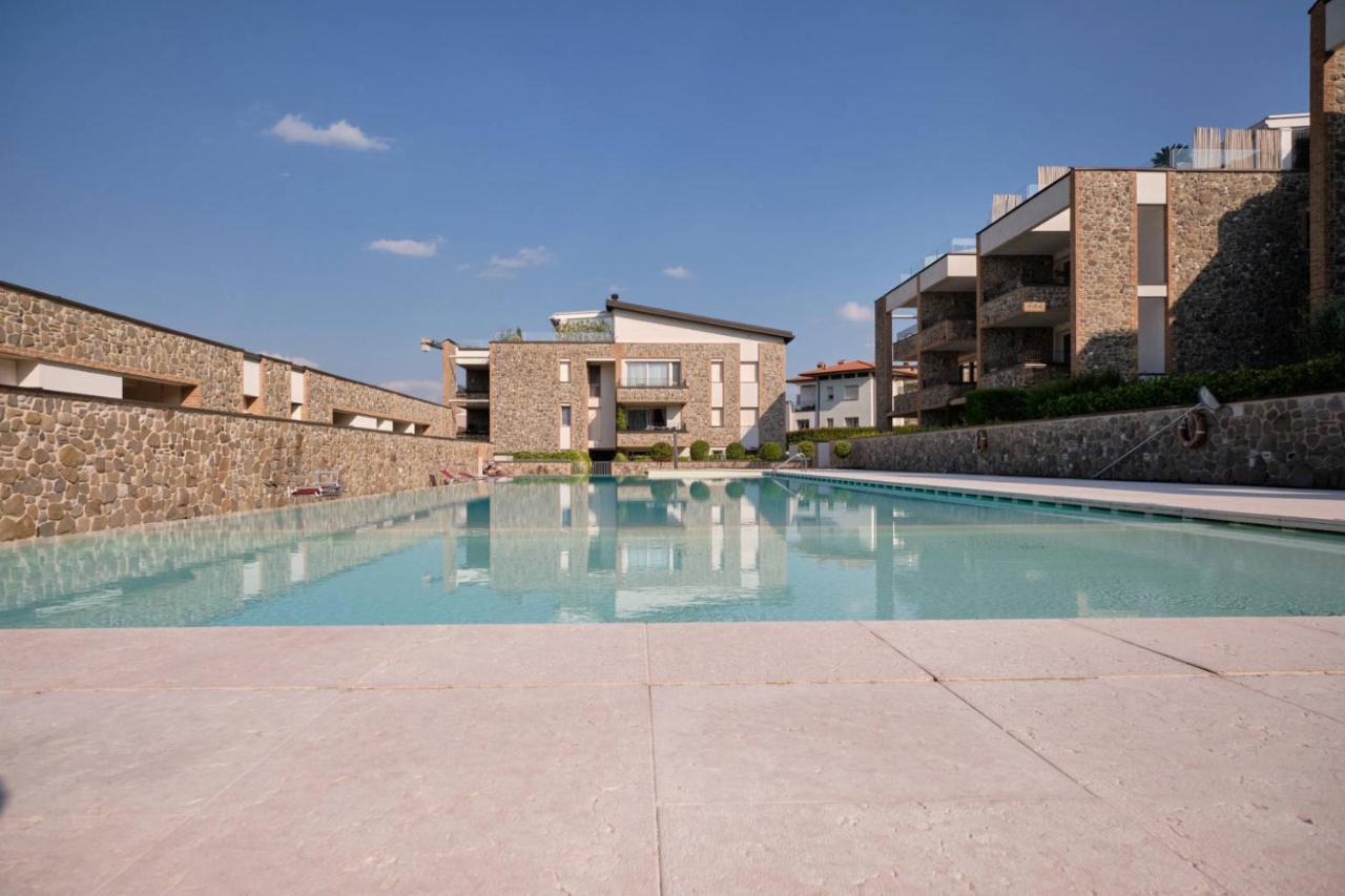 Warda B11 Apartment Desenzano del Garda Eksteriør bilde