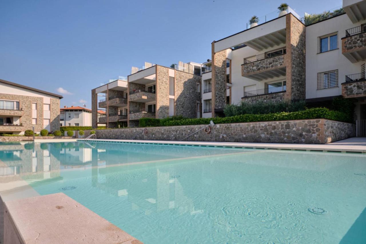 Warda B11 Apartment Desenzano del Garda Eksteriør bilde